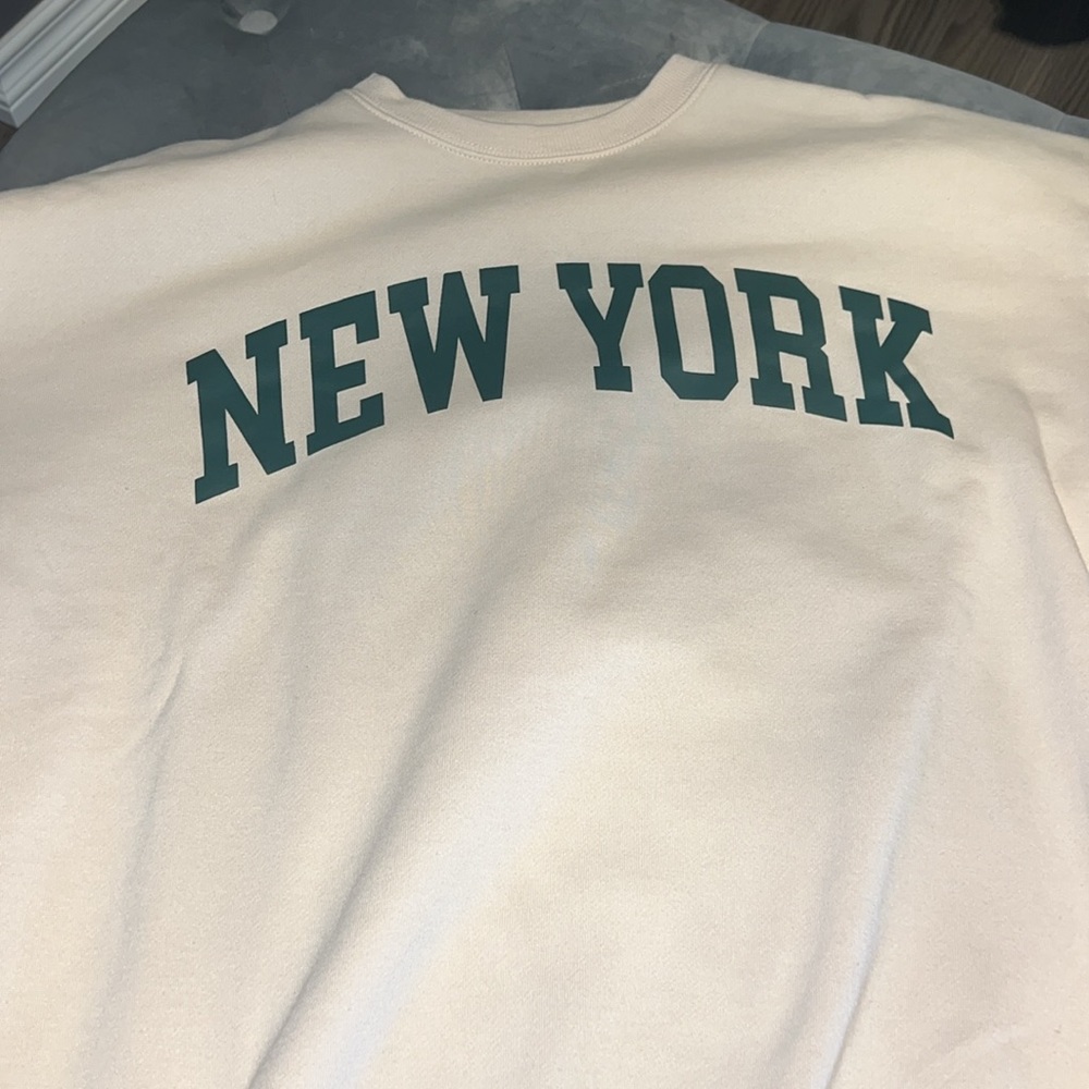 Sweatshirt - Picture 3 of 4